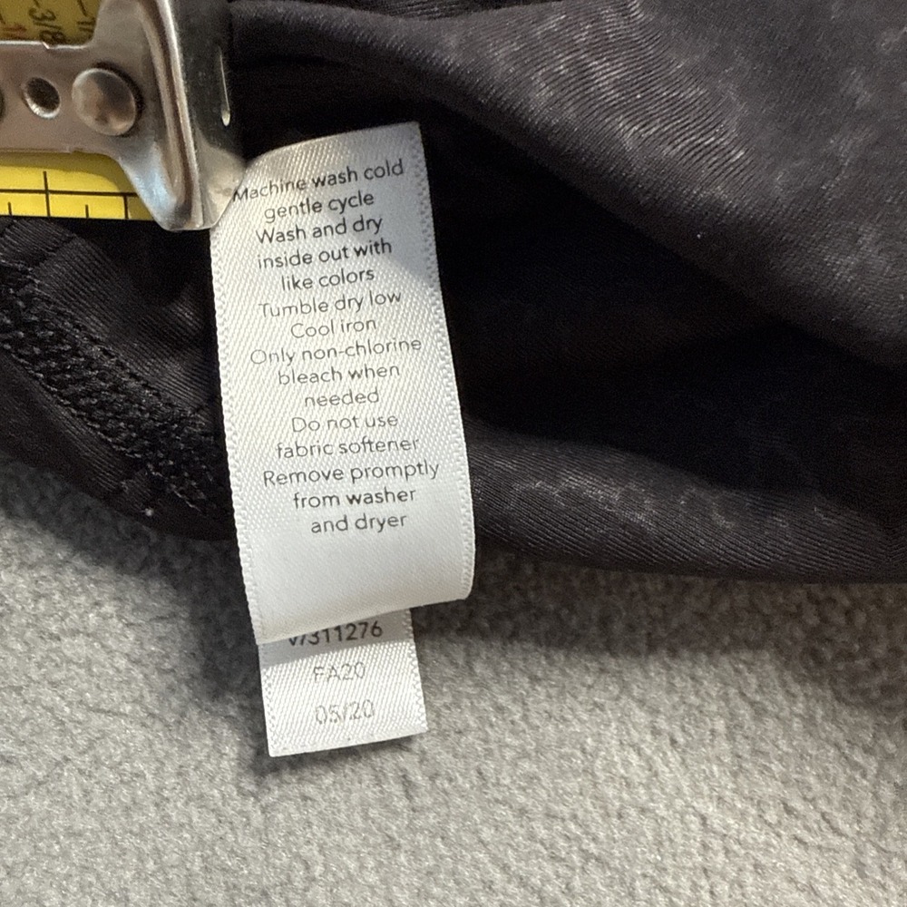 Athleta Tights Womens Small Black Ultimate Stash Pocket Embossed 7/8 Yoga Active - Picture 6 of 12